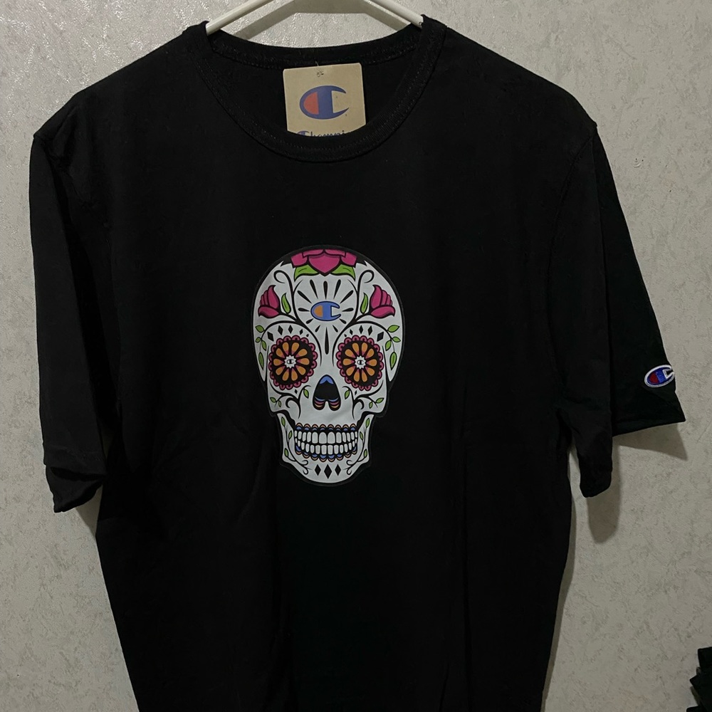Champion t-shirt